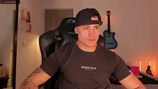 Snapshot of connorsmiith chatting on 07-14-26, 02:45 connorsmiith online show from 07-14-26, 02:45