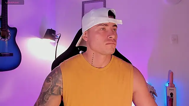 connorsmiith online show from 06-03-26, 11:33
