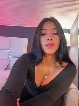 BellaFernandez   online show from 04-30-26, 01:07