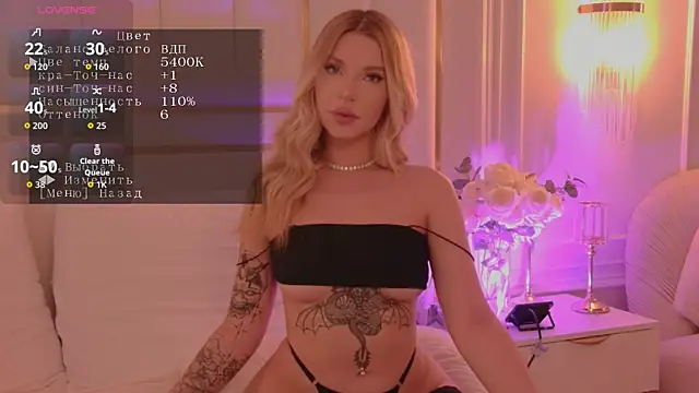 Snapshot of AriellaMelo chatting on 10-28-25, 05:50 AriellaMelo online show from 10-28-25, 05:50