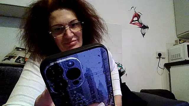 Snapshot of RubyyRosee chatting on 03-12-26, 01:37 RubyyRosee online show from 03-12-26, 01:37