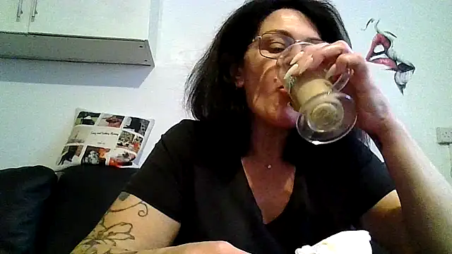 RubyyRosee online show from 06-03-26, 01:34