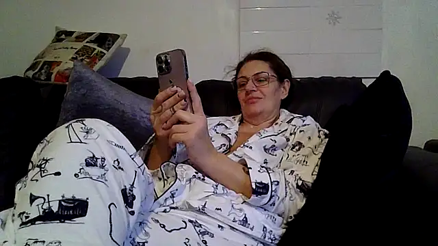 RubyyRosee online show from 11-09-25, 10:08