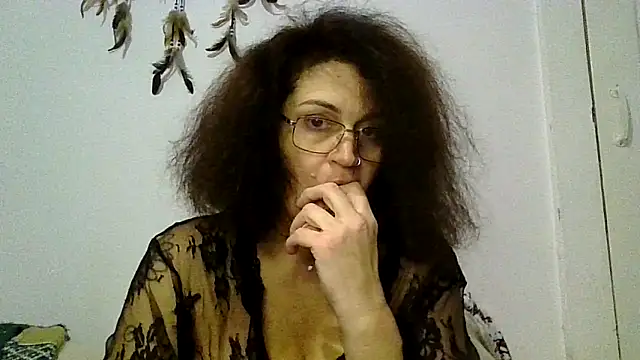 Snapshot of RubyyRosee chatting on 10-15-25, 08:39 RubyyRosee online show from 10-15-25, 08:39