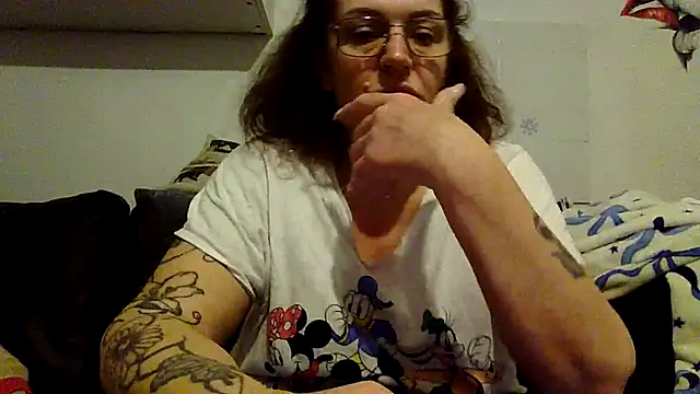 Snapshot of RubyyRosee chatting on 03-06-26, 06:30 RubyyRosee online show from 03-06-26, 06:30