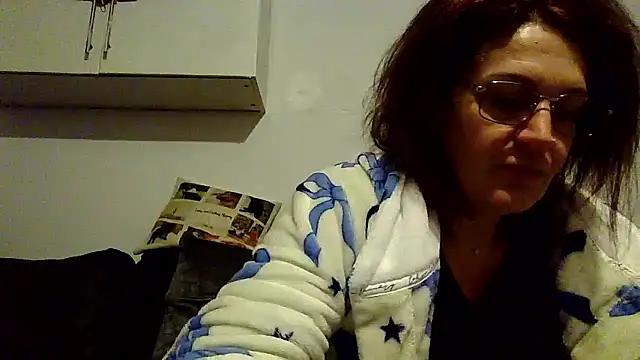 RubyyRosee online show from 01-14-26, 06:28