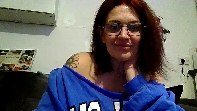 Snapshot of RubyyRosee chatting on 03-27-26, 02:07 RubyyRosee online show from 03-27-26, 02:07