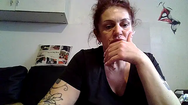 RubyyRosee online show from 05-06-26, 06:06