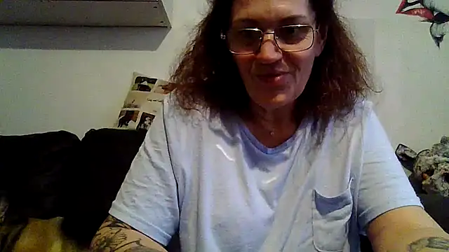 RubyyRosee online show from 05-16-26, 05:39