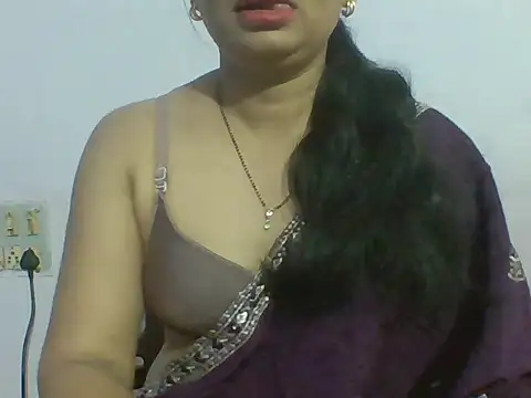 Snapshot of Marathi_q4een01 chatting on 07-10-26, 03:50 Marathi q4een01 online show from 07-10-26, 03:50
