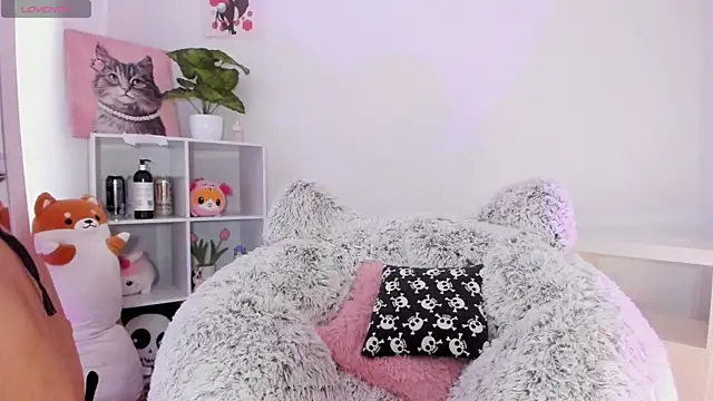 akame meow online show from 10-22-25, 04:17