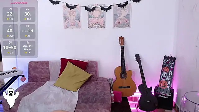 Susanahendrix online show from 10-10-25, 07:47