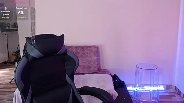 Susanahendrix online show from 03-28-26, 06:31