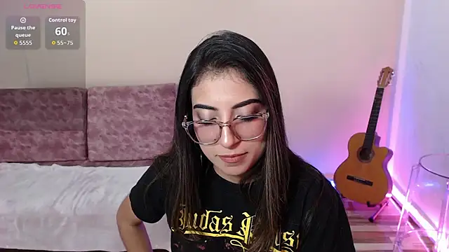 Susanahendrix online show from 02-10-26, 07:13