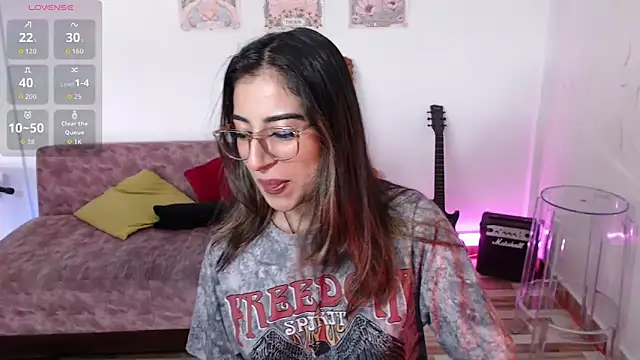 Susanahendrix online show from 11-03-25, 06:22