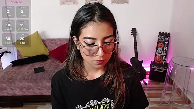 Susanahendrix online show from 11-01-25, 06:35