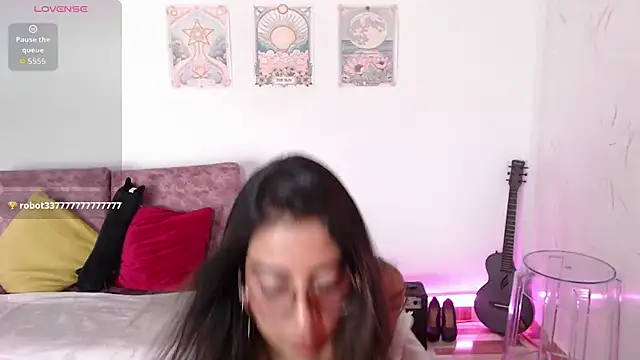 Susanahendrix online show from 01-13-26, 06:23