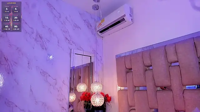 Snapshot of KateLee chatting on 01-19-26, 04:38 KateLee online show from 01-19-26, 04:38