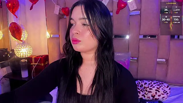 Snapshot of KateLee chatting on 02-19-26, 05:59 KateLee online show from 02-19-26, 05:59