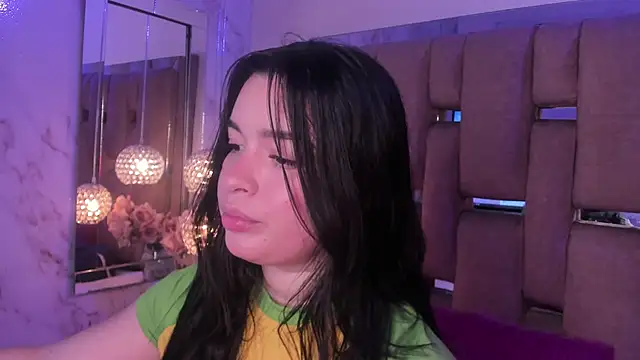 KateLee online show from 03-24-26, 04:01