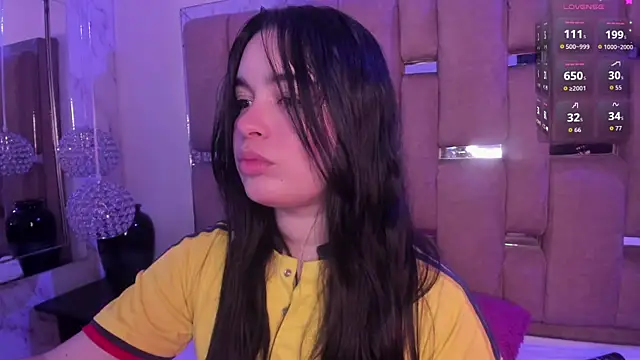 KateLee online show from 04-10-26, 05:36