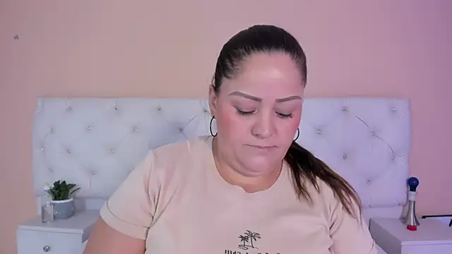 katte landerr online show from 12-02-25, 01:24