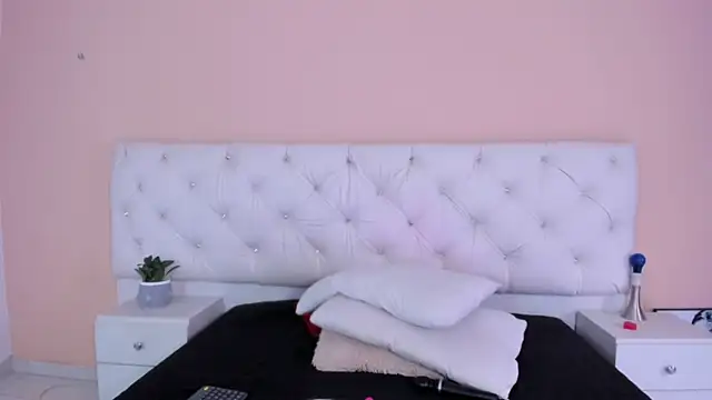 katte landerr online show from 11-27-25, 01:22