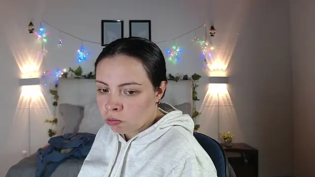 Megan 05  online show from 03-20-26, 06:53