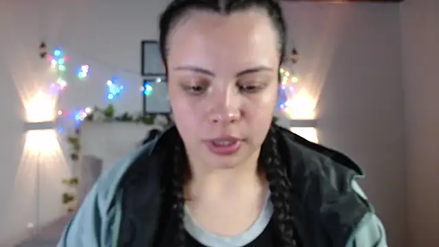 Megan 05  online show from 05-04-26, 07:28