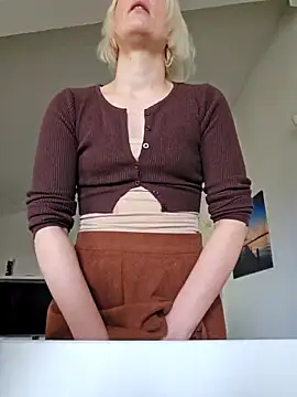 Sunny-Sin online show from 03-10-26, 08:40