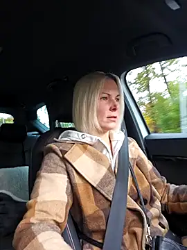 Sunny-Sin online show from 10-10-25, 09:21