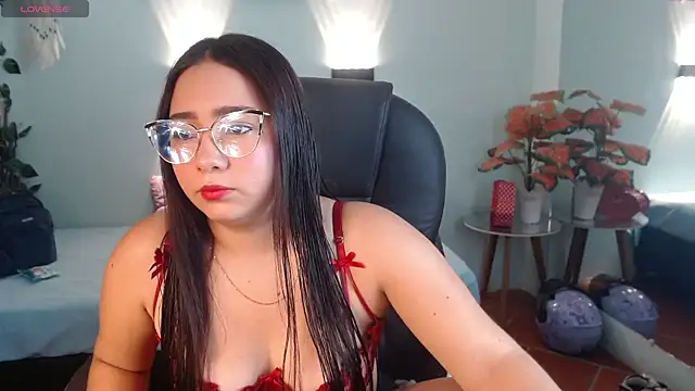 tinisweet online show from 05-04-26, 06:11