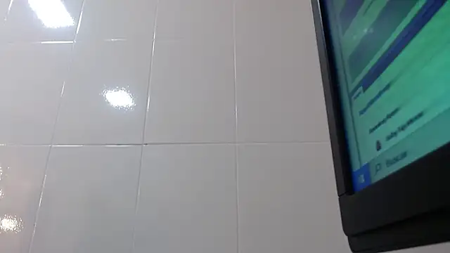 tinisweet online show from 03-24-26, 01:22