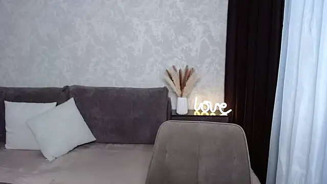 IrisJones online show from 09-26-25, 10:33