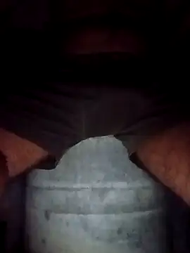 Snapshot of Youngfuckerboy chatting on 10-12-25, 01:45 Youngfuckerboy online show from 10-12-25, 01:45