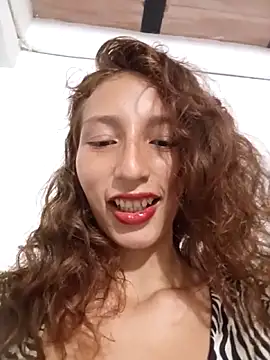 Snapshot of amelie_sex chatting on 10-05-25, 12:12 amelie sex online show from 10-05-25, 12:12