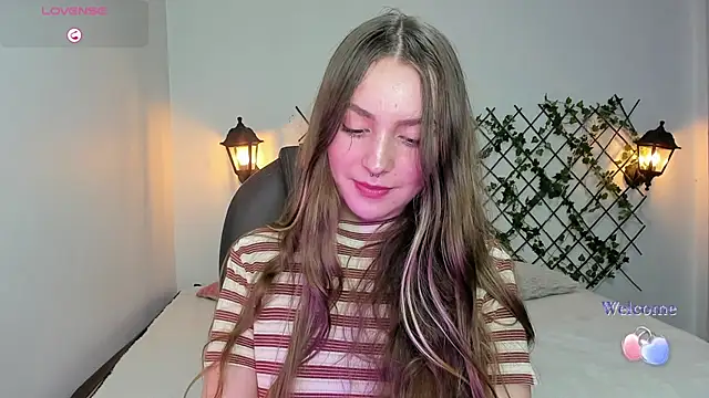 velvet  moon online show from 02-06-26, 01:12