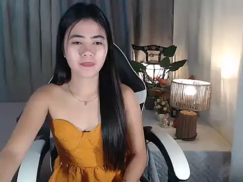 Snapshot of pinay_sharmelyn chatting on 02-27-26, 04:18 pinay sharmelyn online show from 02-27-26, 04:18