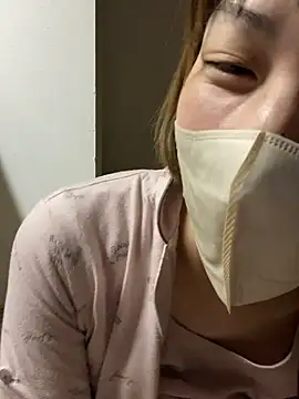 Snapshot of usako_2025 chatting on 01-07-26, 12:10 usako 2025 online show from 01-07-26, 12:10