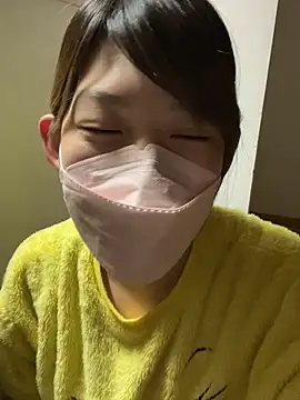 Snapshot of usako_2025 chatting on 11-29-25, 04:07 usako 2025 online show from 11-29-25, 04:07