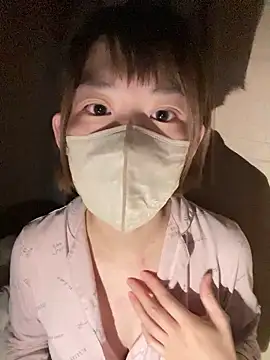 Snapshot of usako_2025 chatting on 12-21-25, 12:51 usako 2025 online show from 12-21-25, 12:51