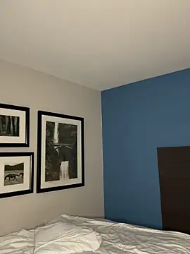 BigMfLuther online show from 12-21-25, 03:52