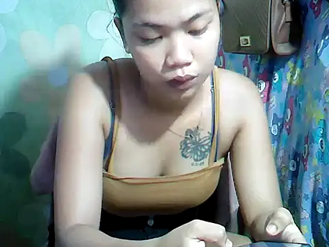 MorenaLovelyPinay24 online show from 02-19-26, 10:40