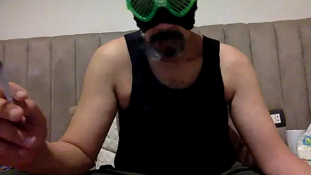 CaiBull online show from 06-07-26, 08:25