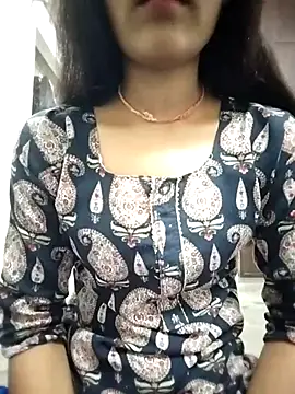 Naina 04 online show from 09-13-25, 04:07