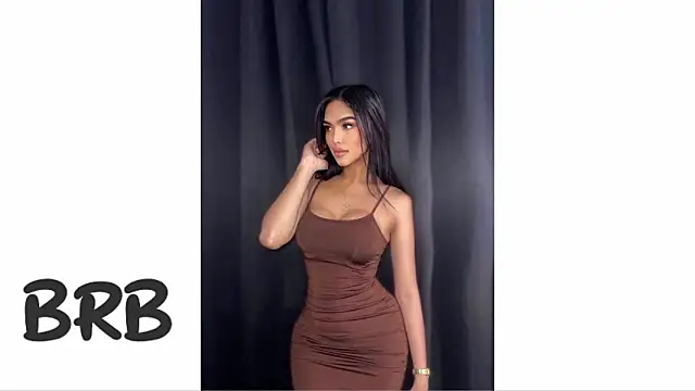 Snapshot of KhendraBrown chatting on 03-09-26, 01:25 KhendraBrown online show from 03-09-26, 01:25