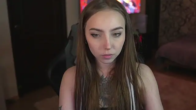 Snapshot of lis_silver chatting on 12-03-25, 06:18 lis silver online show from 12-03-25, 06:18