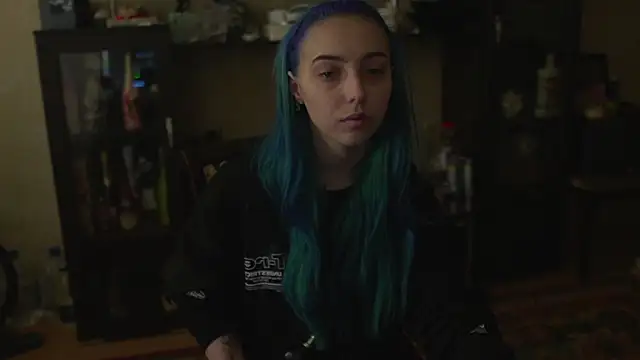 Snapshot of lis_silver chatting on 03-28-26, 07:53 lis silver online show from 03-28-26, 07:53