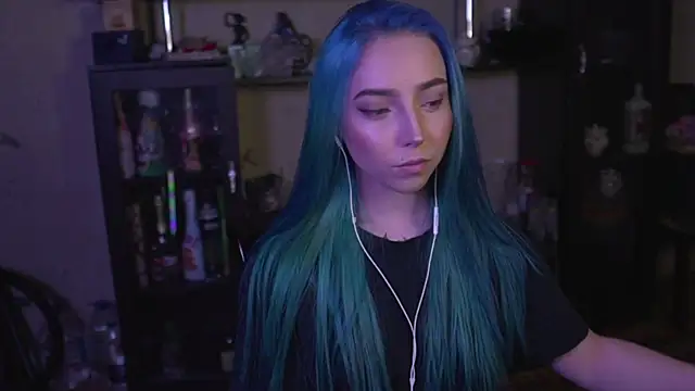 Snapshot of lis_silver chatting on 03-29-26, 06:20 lis silver online show from 03-29-26, 06:20