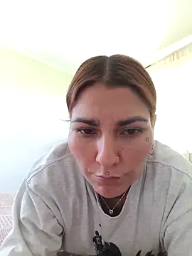 xjuanaxmaldadxxx online show from 11-11-25, 03:07